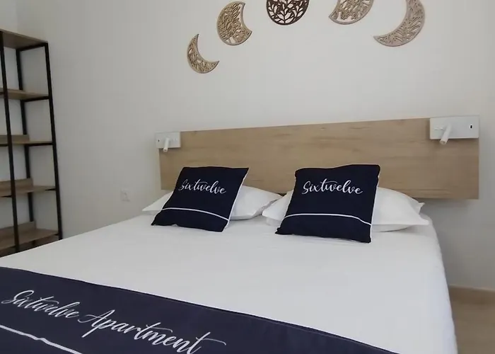 Sixtwelve Lägenhet *