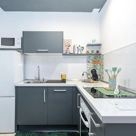 Apartman Sixtwelve *